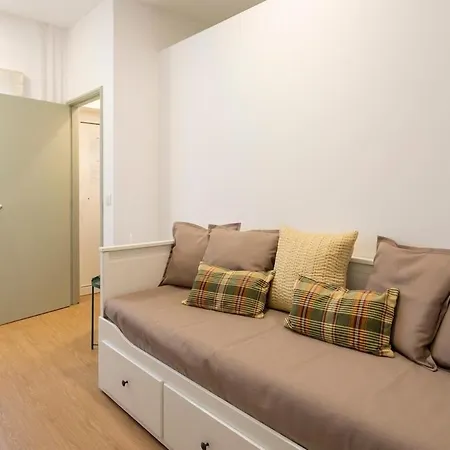 Casa Em Bairro Tipico De Aveiro